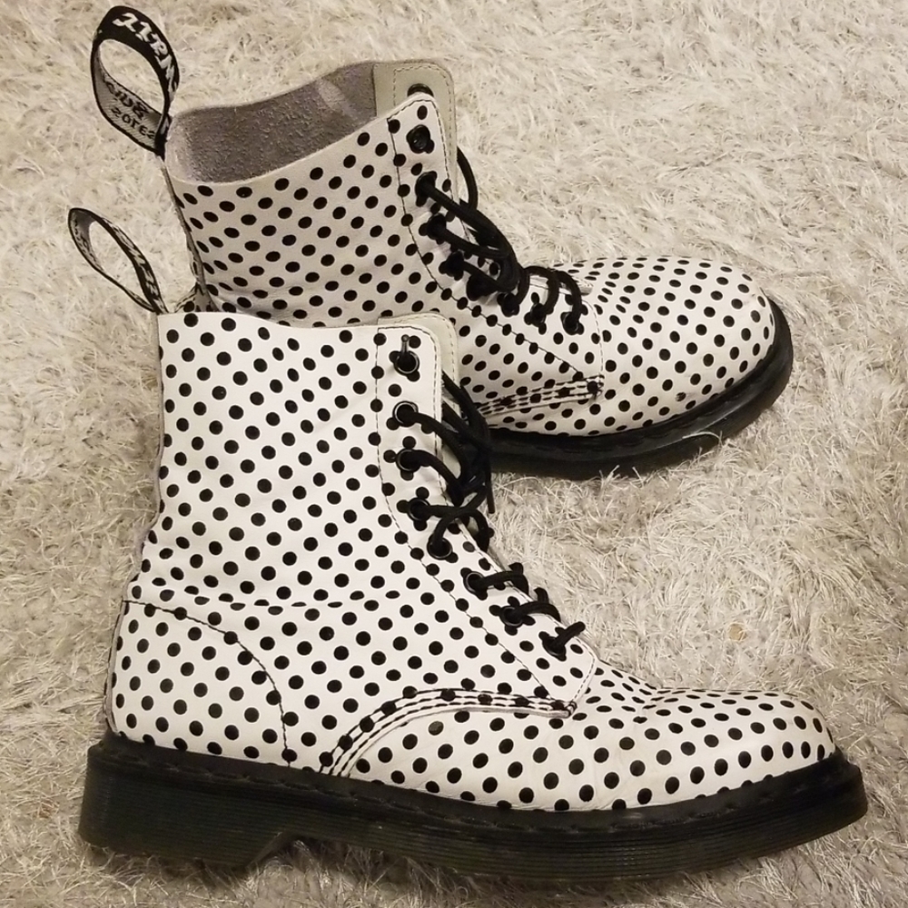 Polka dot Dr Martens 8 eye - Picture 5 of 7